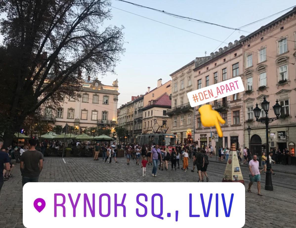 Den Apart On Rynok Square Lviv Exterior photo